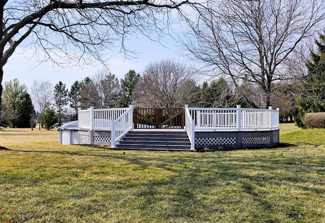 4176 Meadowlark LANE, Hubertus, WI 53033