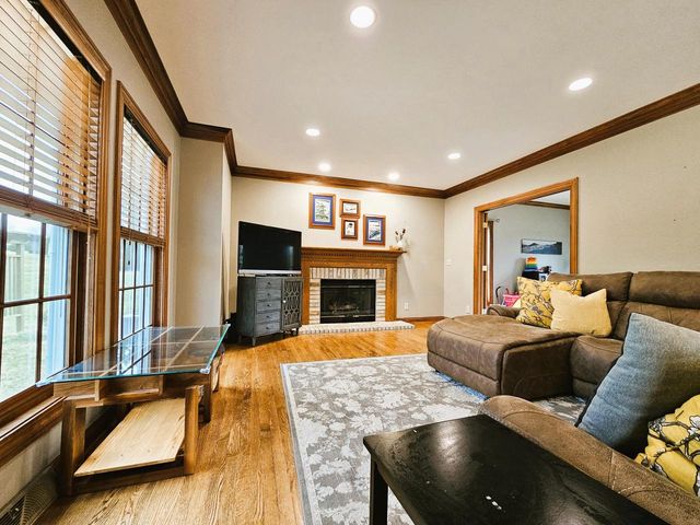 4176 Meadowlark LANE, Hubertus, WI 53033