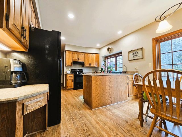 4176 Meadowlark LANE, Hubertus, WI 53033
