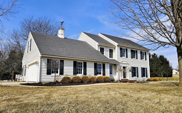 4176 Meadowlark LANE, Hubertus, WI 53033