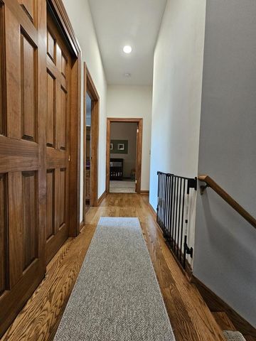 4176 Meadowlark LANE, Hubertus, WI 53033