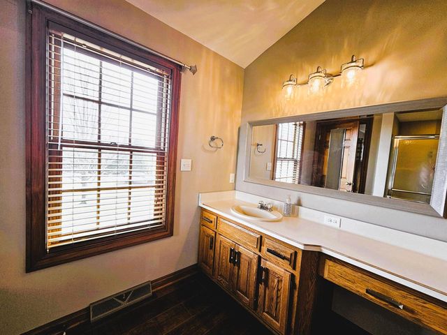 4176 Meadowlark LANE, Hubertus, WI 53033