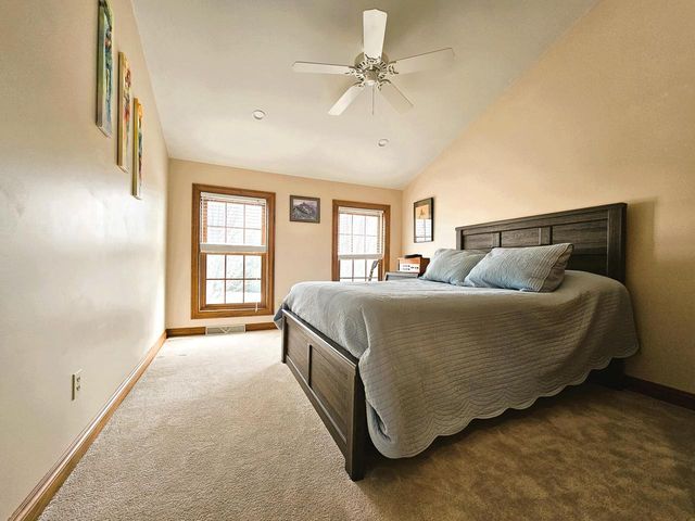 4176 Meadowlark LANE, Hubertus, WI 53033