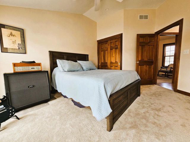 4176 Meadowlark LANE, Hubertus, WI 53033