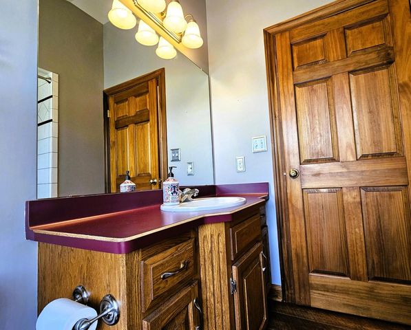 4176 Meadowlark LANE, Hubertus, WI 53033