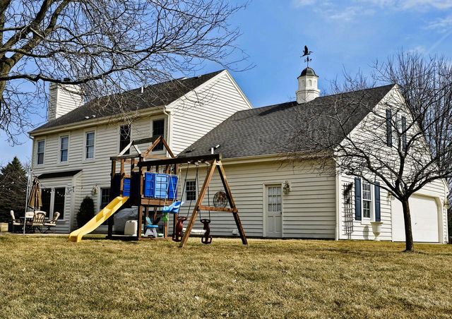 4176 Meadowlark LANE, Hubertus, WI 53033