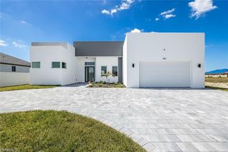 300 Chiquita BLVD N, Cape Coral, FL 33993