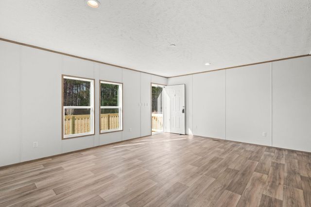 2949 Dossies Rd., Conway, SC 29526