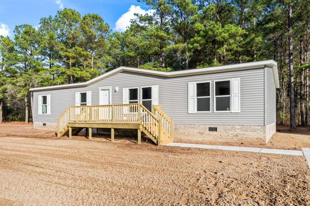 2949 Dossies Rd., Conway, SC 29526