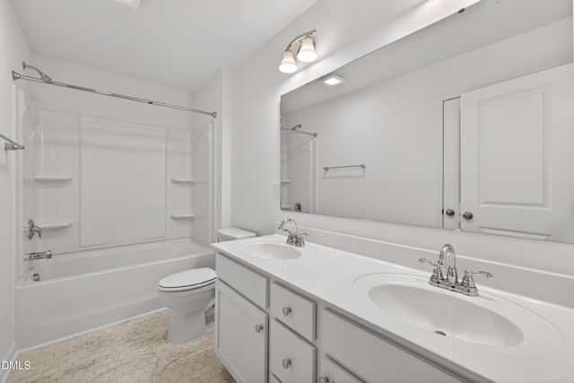 413 Plentiful Way 107, Benson, NC 27504