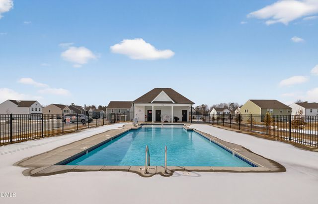 413 Plentiful Way 107, Benson, NC 27504