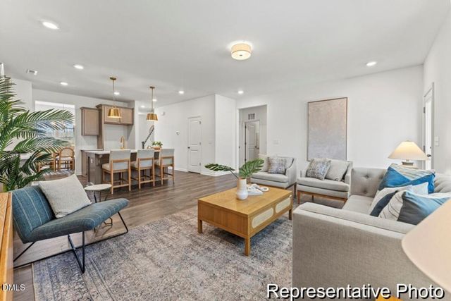 413 Plentiful Way 107, Benson, NC 27504