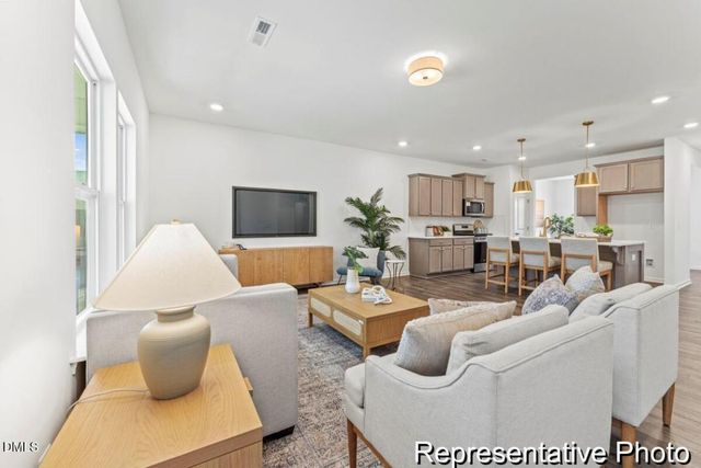 413 Plentiful Way 107, Benson, NC 27504