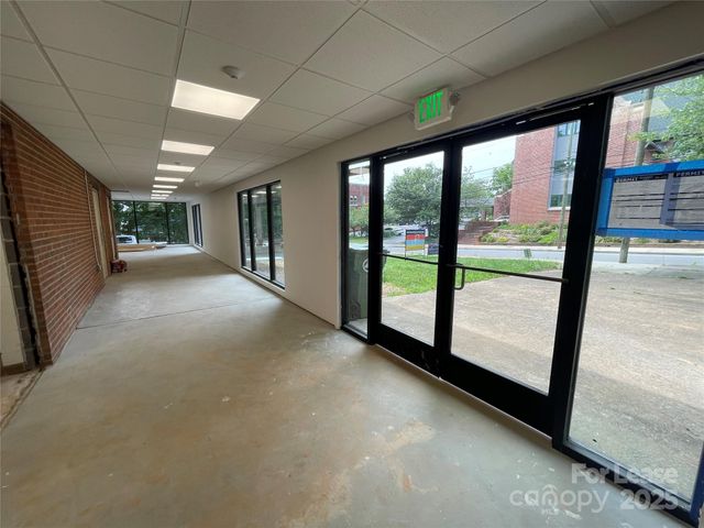 125 East Chestnut Street 2, Asheville, NC 28801