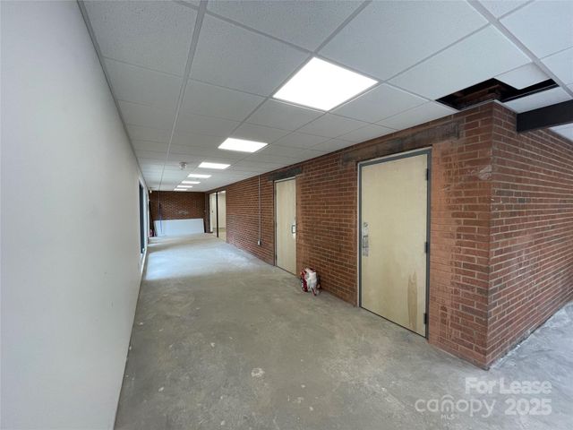 125 East Chestnut Street 2, Asheville, NC 28801