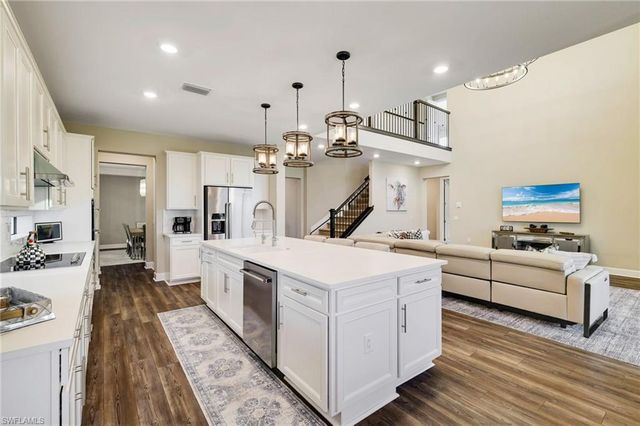 17725 Kinzie LN, Estero, FL 33928