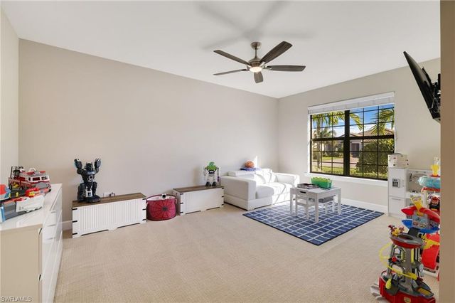 17725 Kinzie LN, Estero, FL 33928