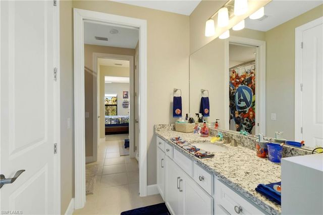 17725 Kinzie LN, Estero, FL 33928