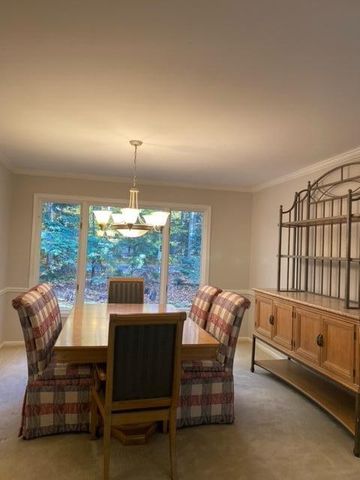 229 Portchester Road, Holland, MI 49424