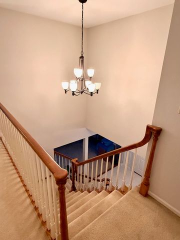 229 Portchester Road, Holland, MI 49424