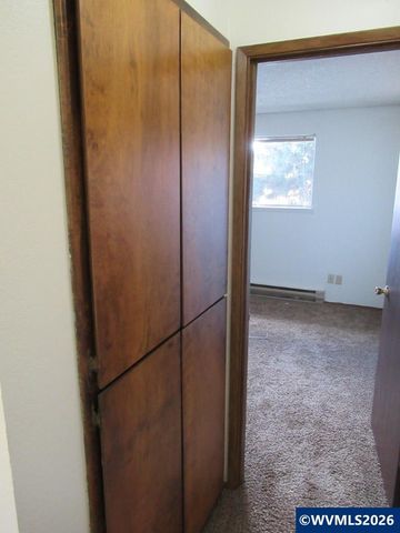 1480-1486 Salishan St SE, Salem, OR 97302