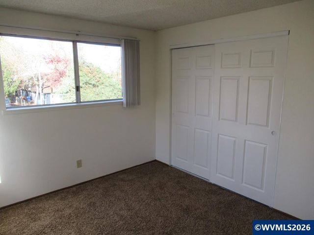 1480-1486 Salishan St SE, Salem, OR 97302