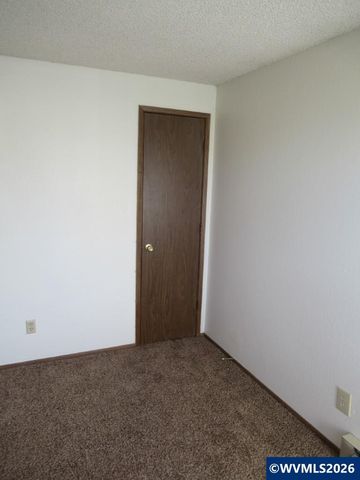 1480-1486 Salishan St SE, Salem, OR 97302