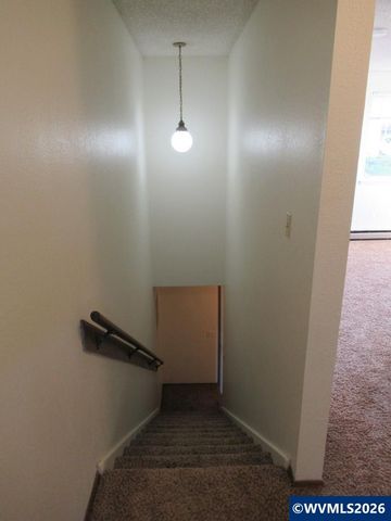 1480-1486 Salishan St SE, Salem, OR 97302