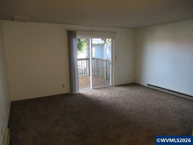 1480-1486 Salishan St SE, Salem, OR 97302