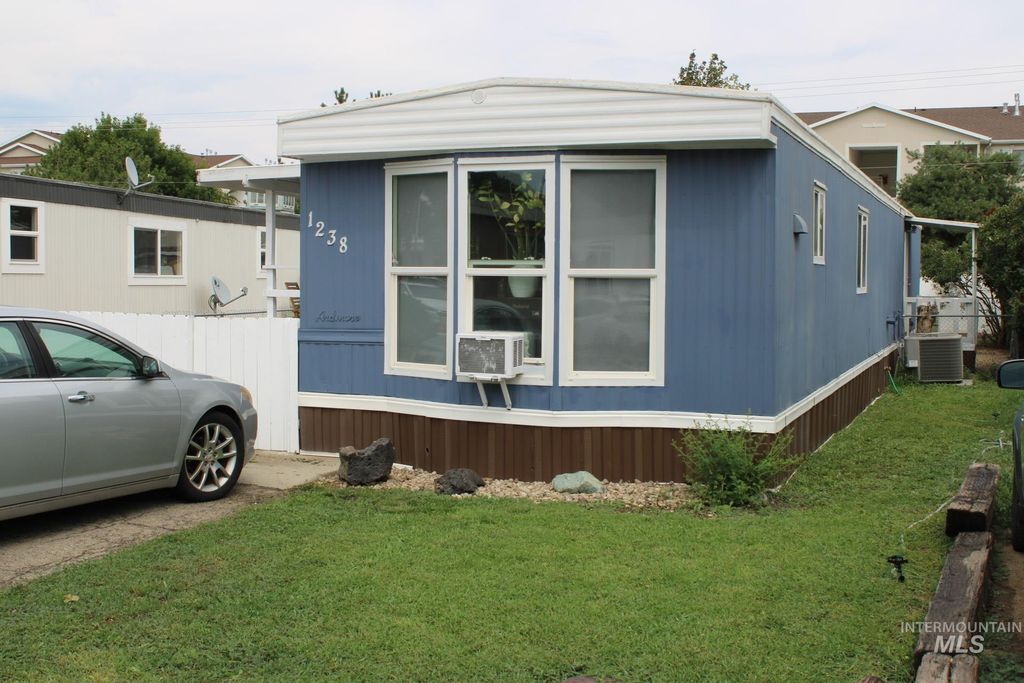 1238 N Sable Ln, Boise, ID 83704 photo 15