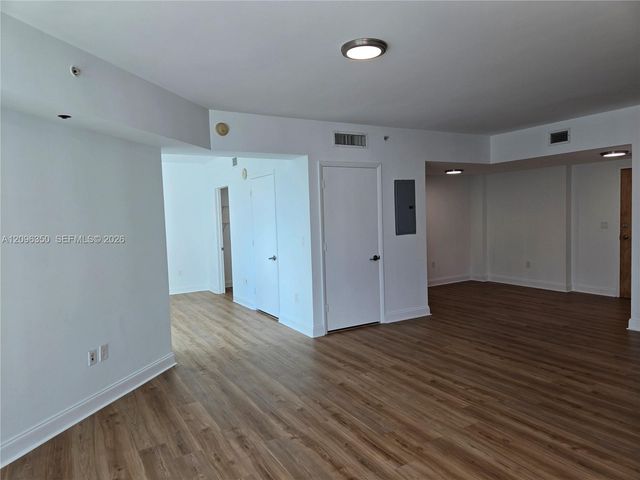 350 S Miami Avenue 3708, Miami, FL 33130