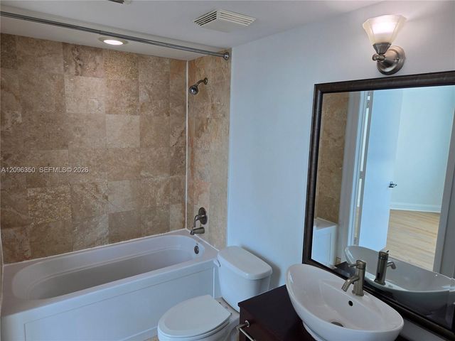 350 S Miami Avenue 3708, Miami, FL 33130