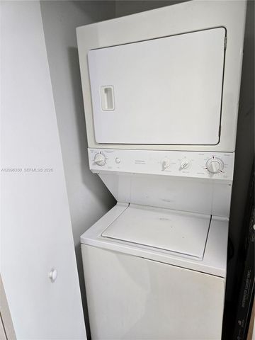 350 S Miami Avenue 3708, Miami, FL 33130