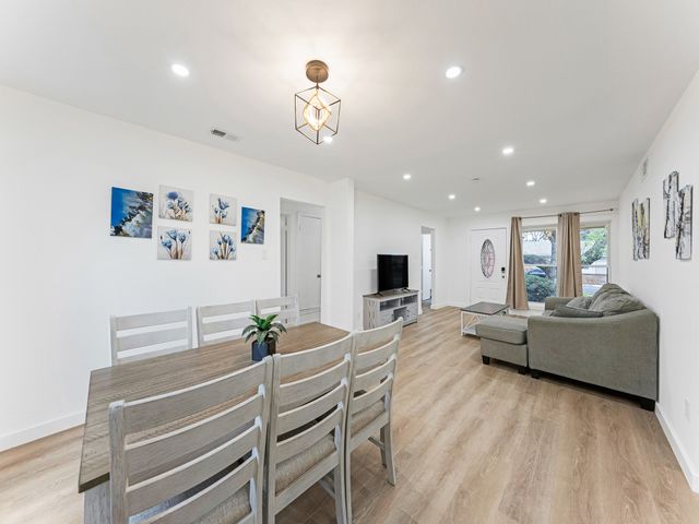 3245 Myra Lane, Farmers Branch, TX 75234