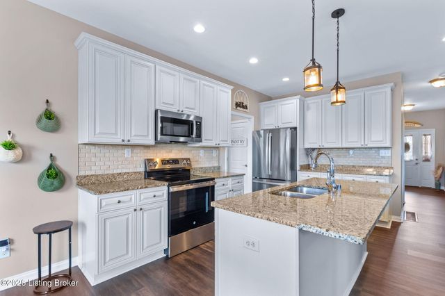 143A Garden View Pl, Shepherdsville, KY 40165