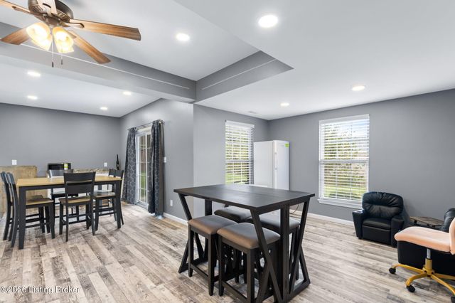 143A Garden View Pl, Shepherdsville, KY 40165