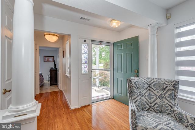 30 RALEIGH DR, Mount Laurel, NJ 08054