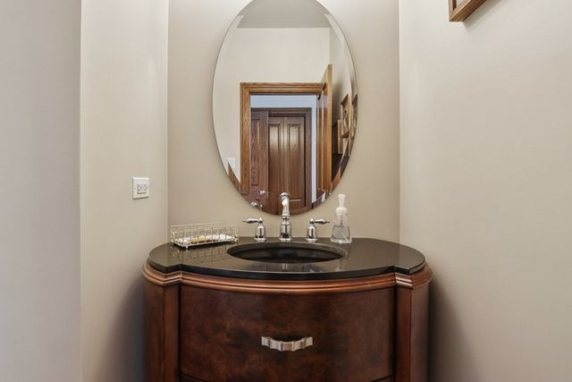 9215 Friar Way, Frankfort, IL 60423