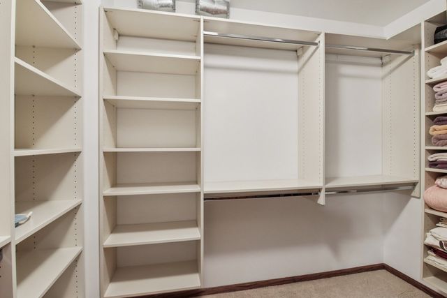 9215 Friar Way, Frankfort, IL 60423