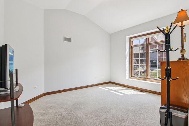 9215 Friar Way, Frankfort, IL 60423