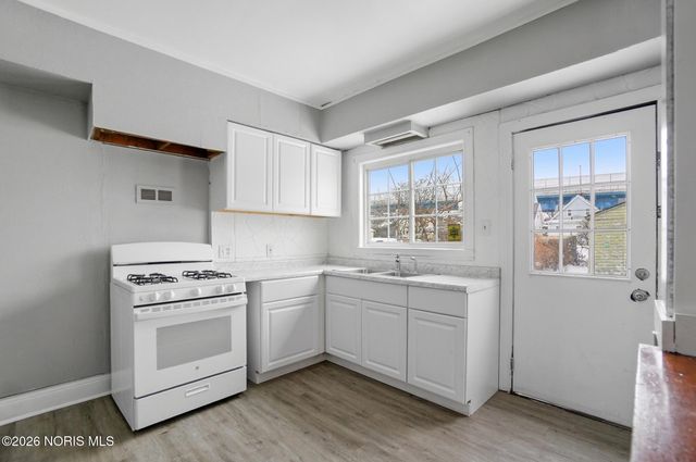 31 Nevada Street, Toledo, OH 43605