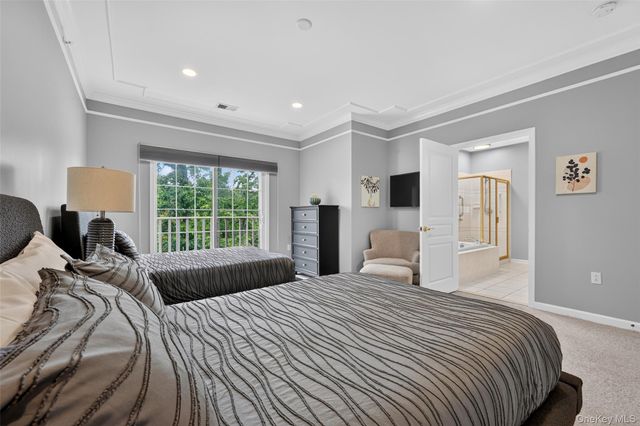 24 N De Baun Avenue 305, Suffern, NY 10901