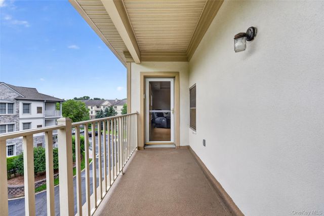 24 N De Baun Avenue 305, Suffern, NY 10901