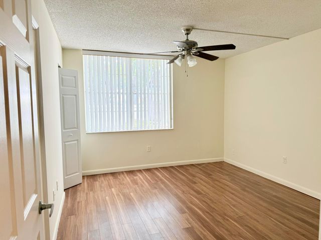 3153 Clint Moore Road 108, Boca Raton, FL 33496