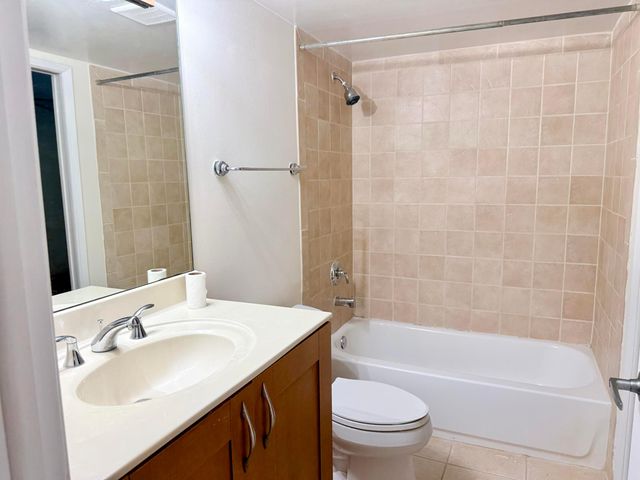 3153 Clint Moore Road 108, Boca Raton, FL 33496