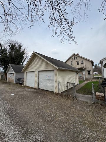 W 602 Monroe Street, Sandusky, OH 44870