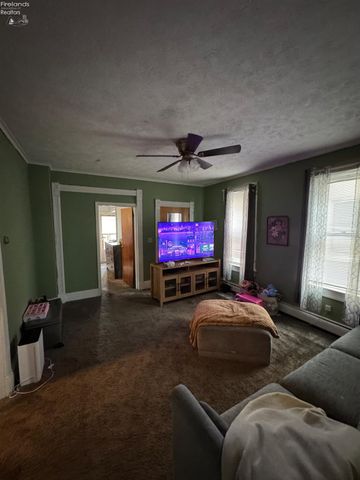 W 602 Monroe Street, Sandusky, OH 44870