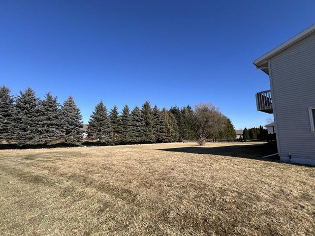 4322 Menasha AVENUE, Manitowoc, WI 54220