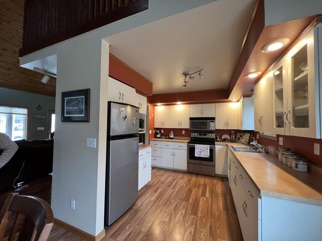 4322 Menasha AVENUE, Manitowoc, WI 54220