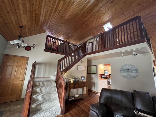 4322 Menasha AVENUE, Manitowoc, WI 54220